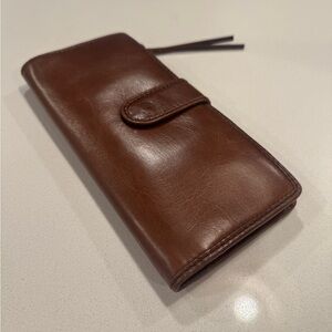 Cognac Brown Leather Hobo wallet